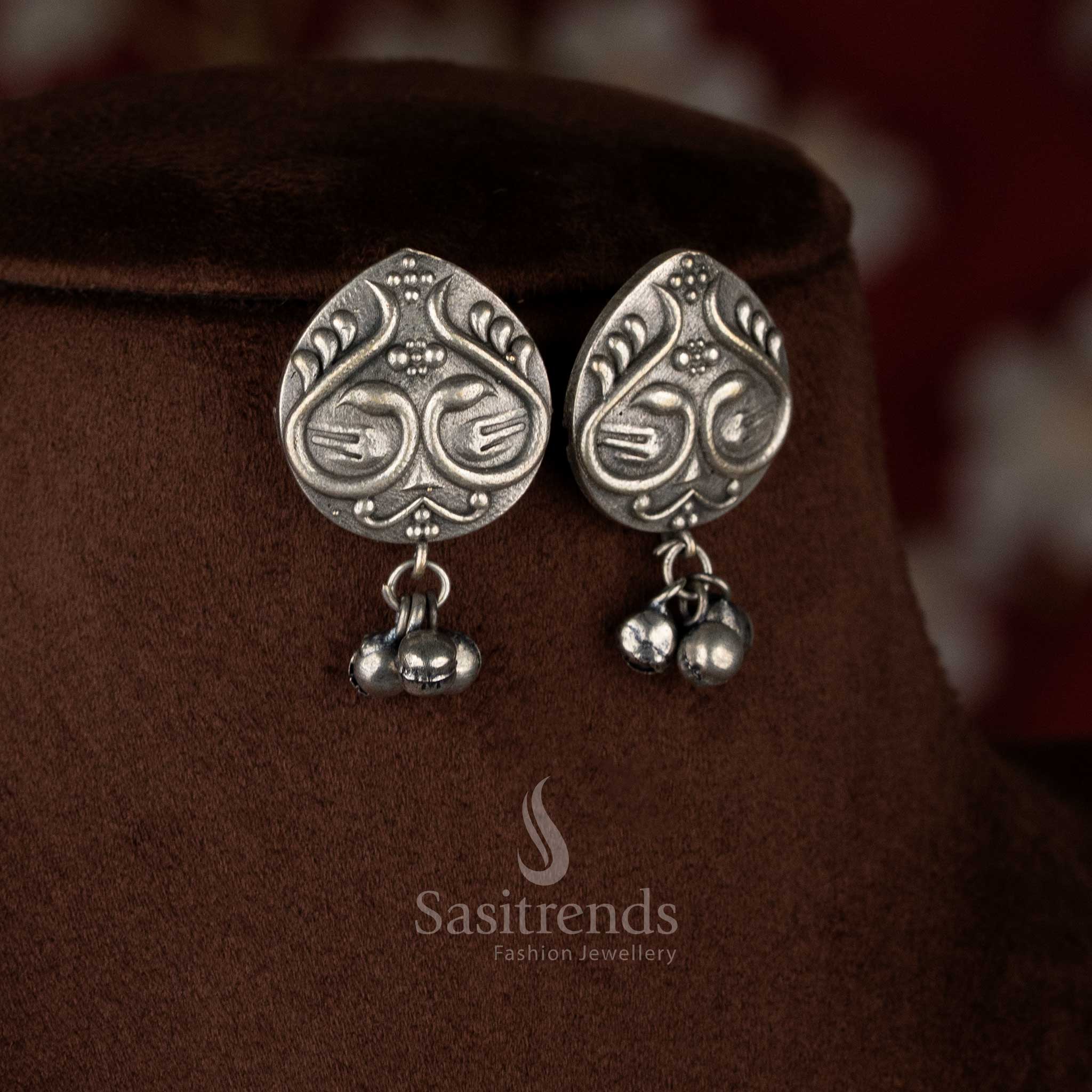 Elegant Eternal Elegance antique oxidised 92.5 silver white paisley earrings for Navaratri and festival celebration fashion – Sasitrends