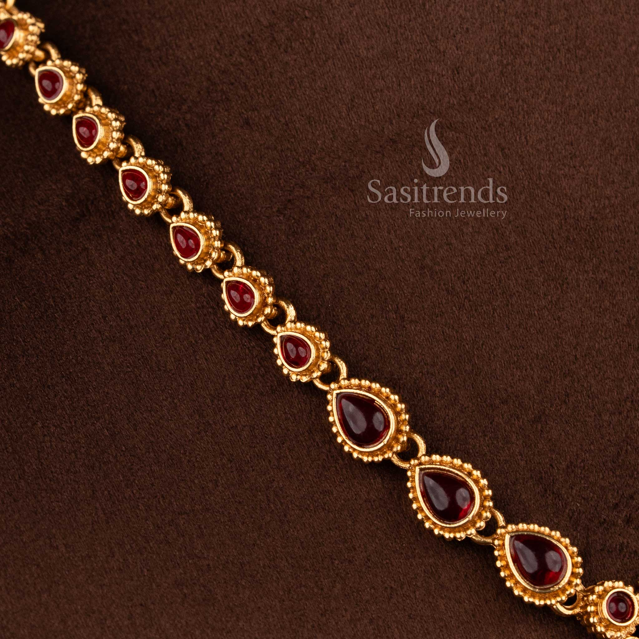 Radiant ruby elegant classic matte gold plated teardrop necklace set for women, perfect for wedding and festive saree styling – Sasitrends
