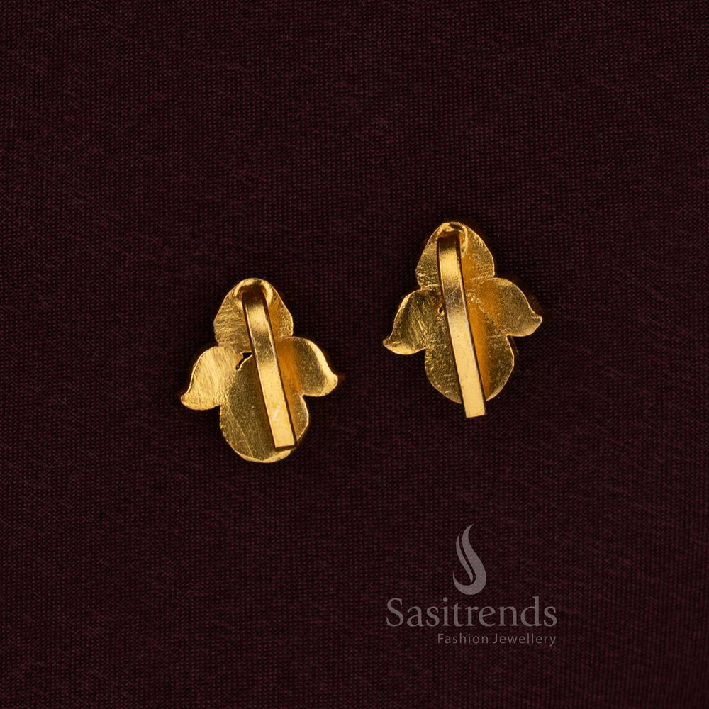 Luxury ethnic Jadau Bugadi earrings in 24K gold plating featuring teardrop style with shimmering Kundan stones - Sasitrends