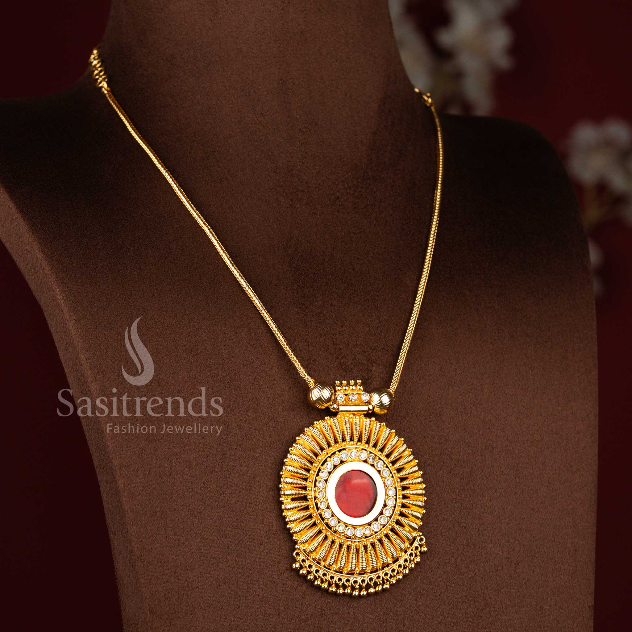 Temple style micro gold plated red Palakka chakra pendant finished with cascading golden bead hangings for festive saree and pooja wear – Sasitrends