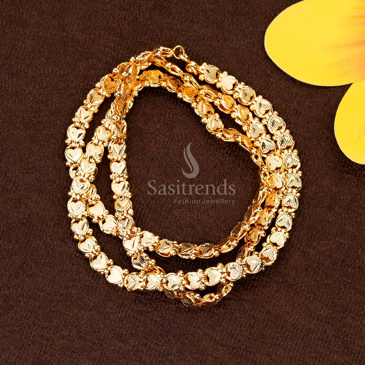 Elegant micro gold plated 24K pure gold heart pattern chain, designed to complement festive traditional outfits and graceful ethnic sarees – Sasitrends