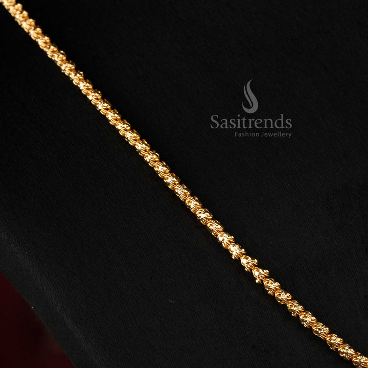 Premium micro gold plated twisted rope chain necklace for women, perfect for saree styling – Sasitrends