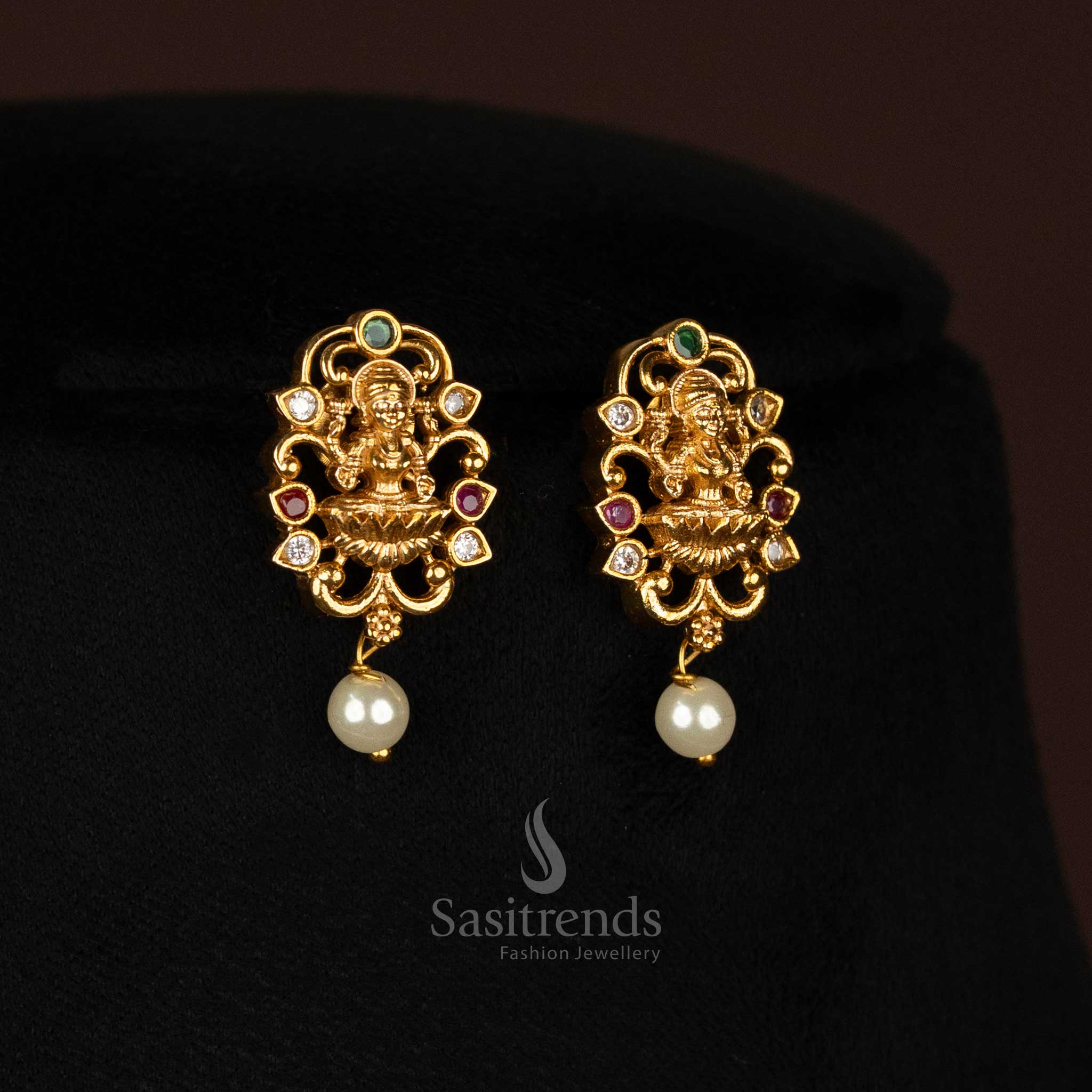 Stunning Temple Jewellery In Matte Gold Finish With Three Layer Pearl Choker, Antique Lakshmi Pendant And Matching Earrings – Perfect For Bridal And Ethnic Wear – Sasitrends