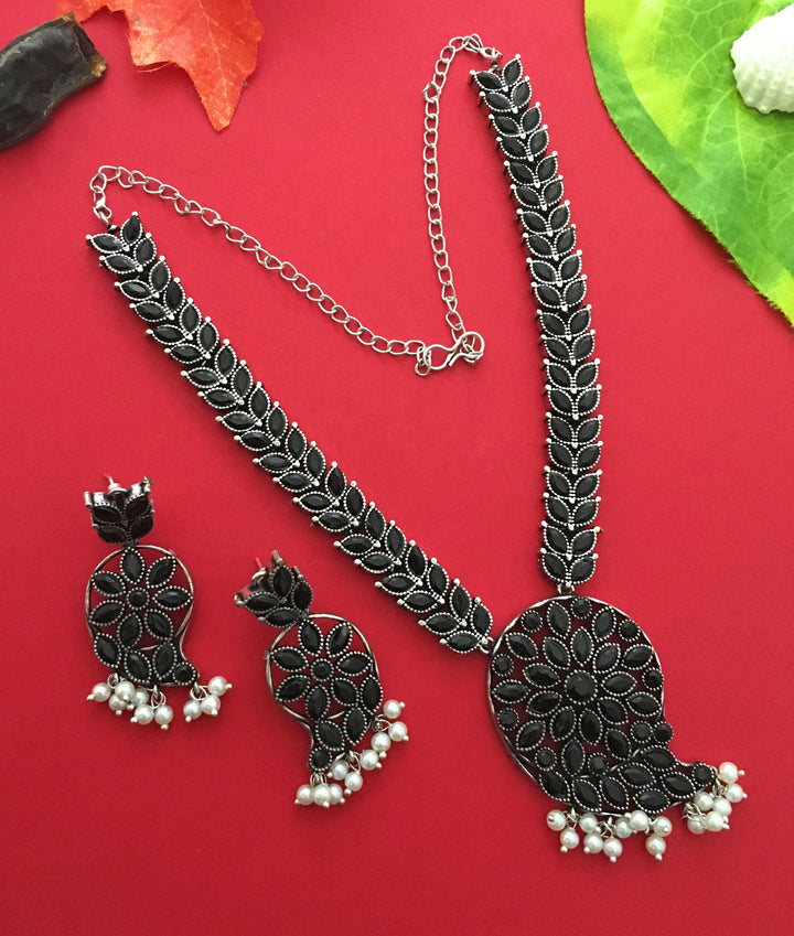 Elegant Mango Pendant Oxidised German Silver Pearl Necklace Jewellery Set - Sasitrends