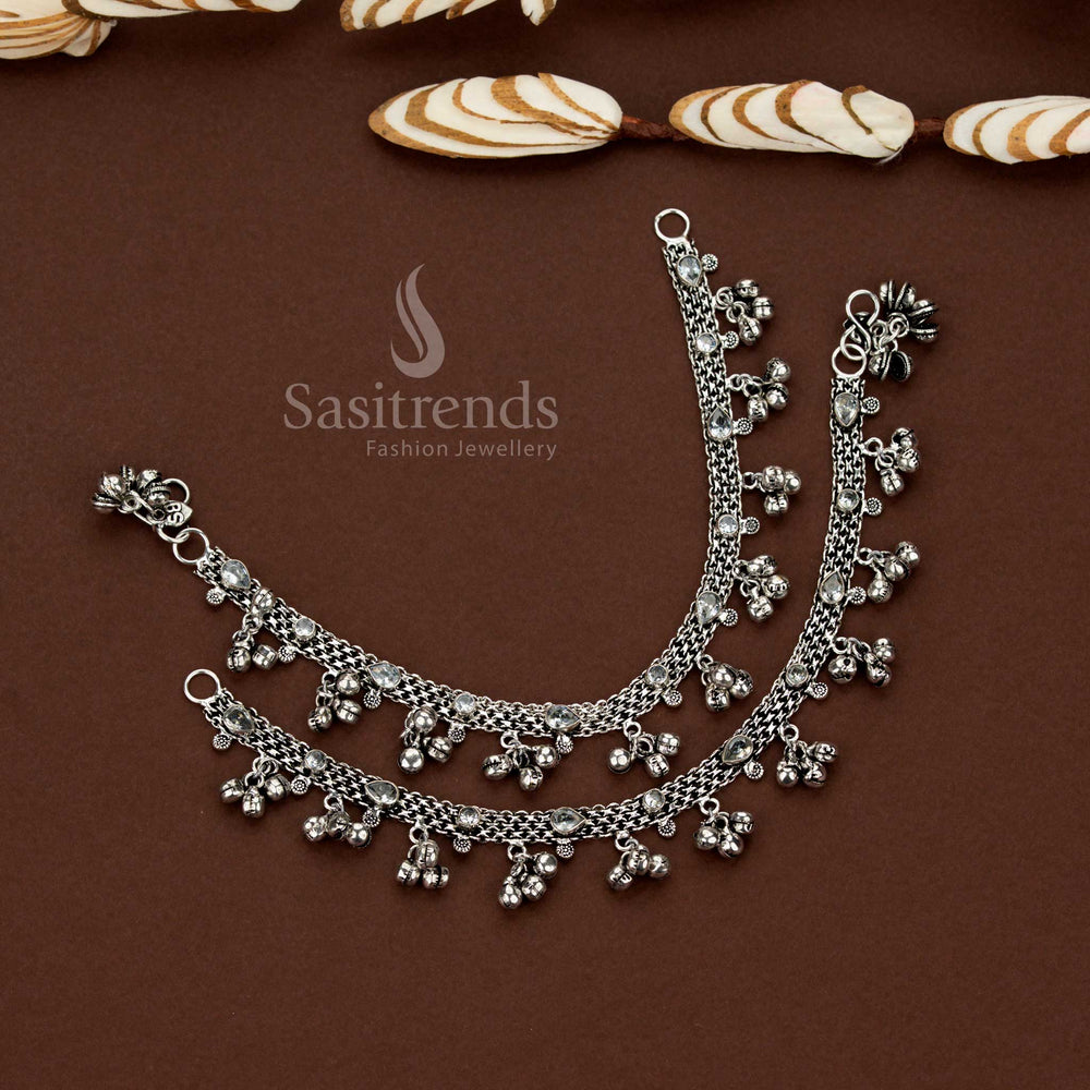 Pearl festival oxidised silver ghungroo chain anklets white crafted with classic detailing and gentle shimmer perfect for celebrations, daily ethnic wear and graceful office styling – Sasitrends