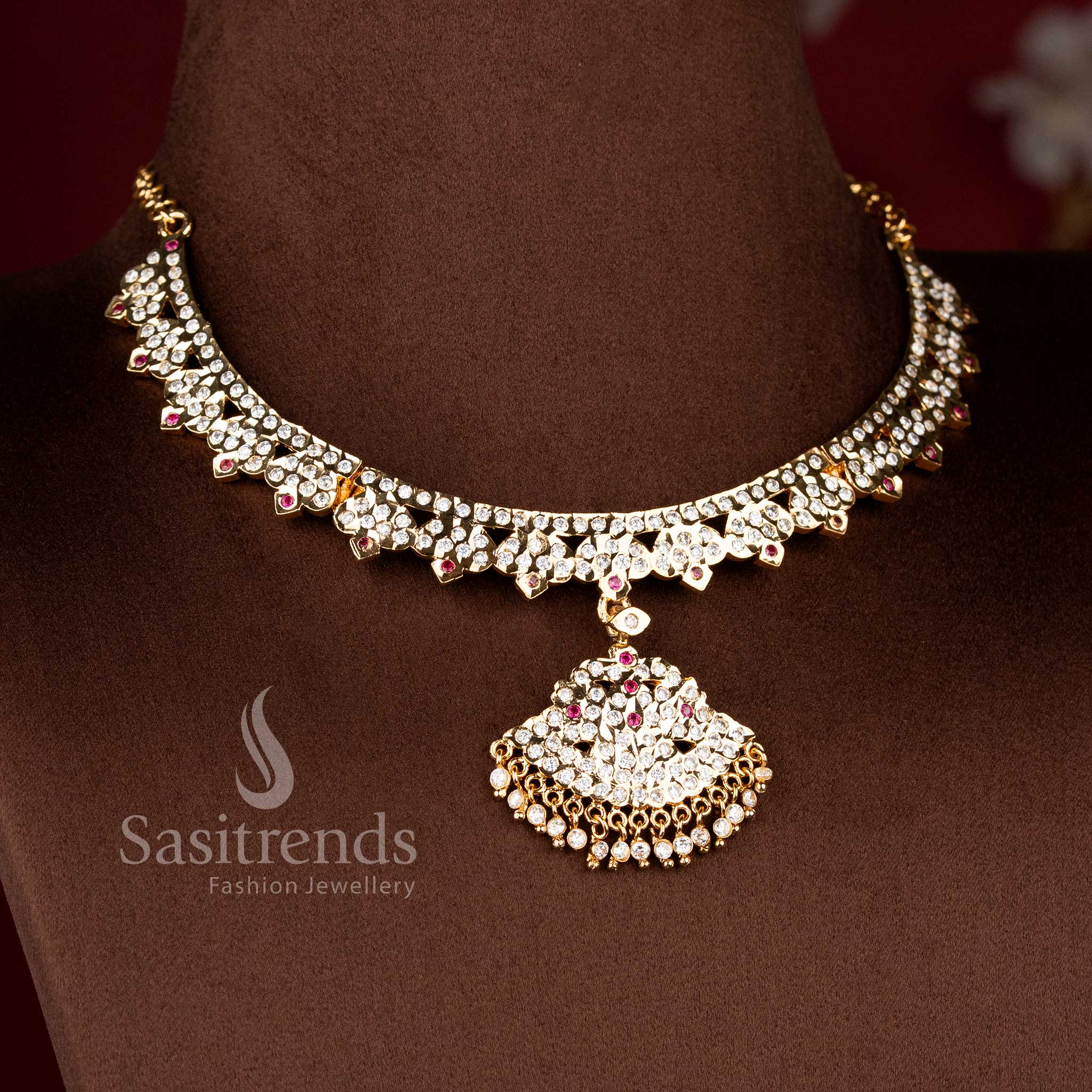 Regal wedding impon attigai necklace in white ruby featuring flared fan pathakam pendant and classic gold glow – Sasitrends