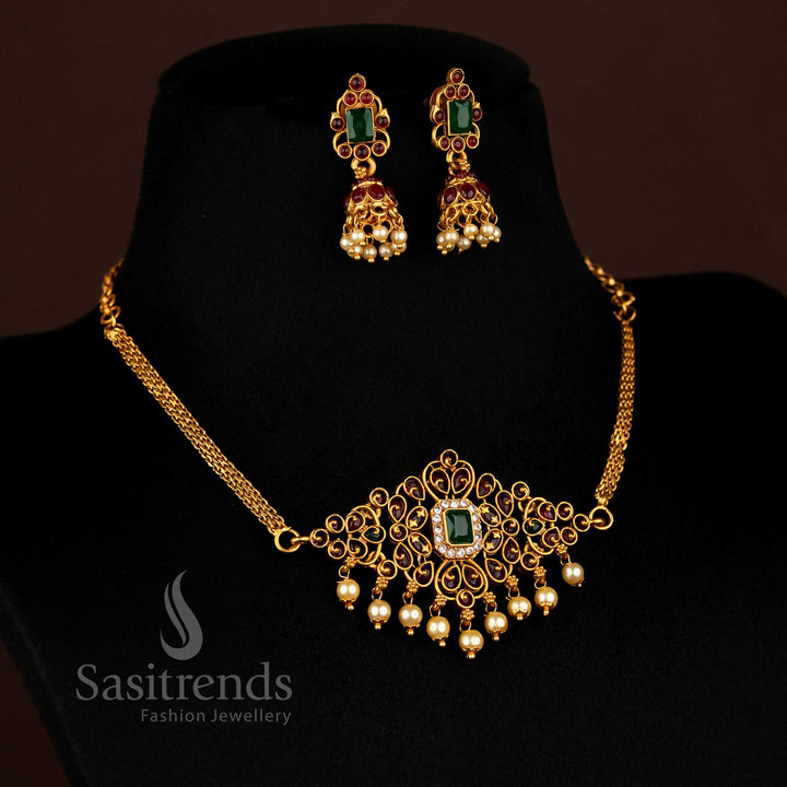 Classic Matte Gold Plated Rectangular Stone Floral Choker Jewellery Set – Traditional Temple Elegance
