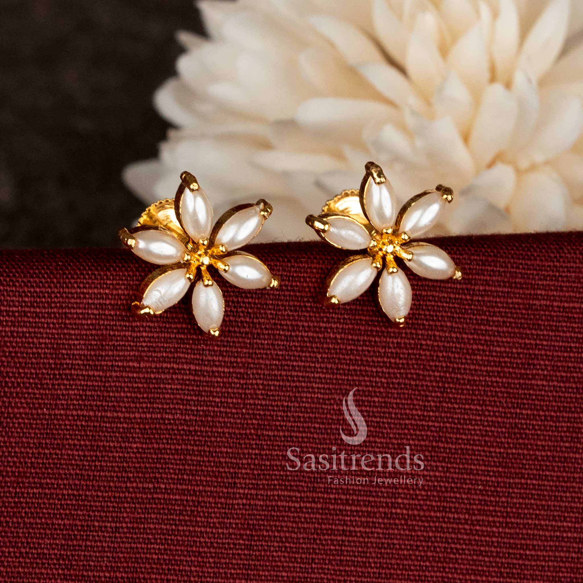 Dazzling micro gold plated AD floral lustre circle design stud earrings in pearl shade crafted for contemporary elegance – Sasitrends