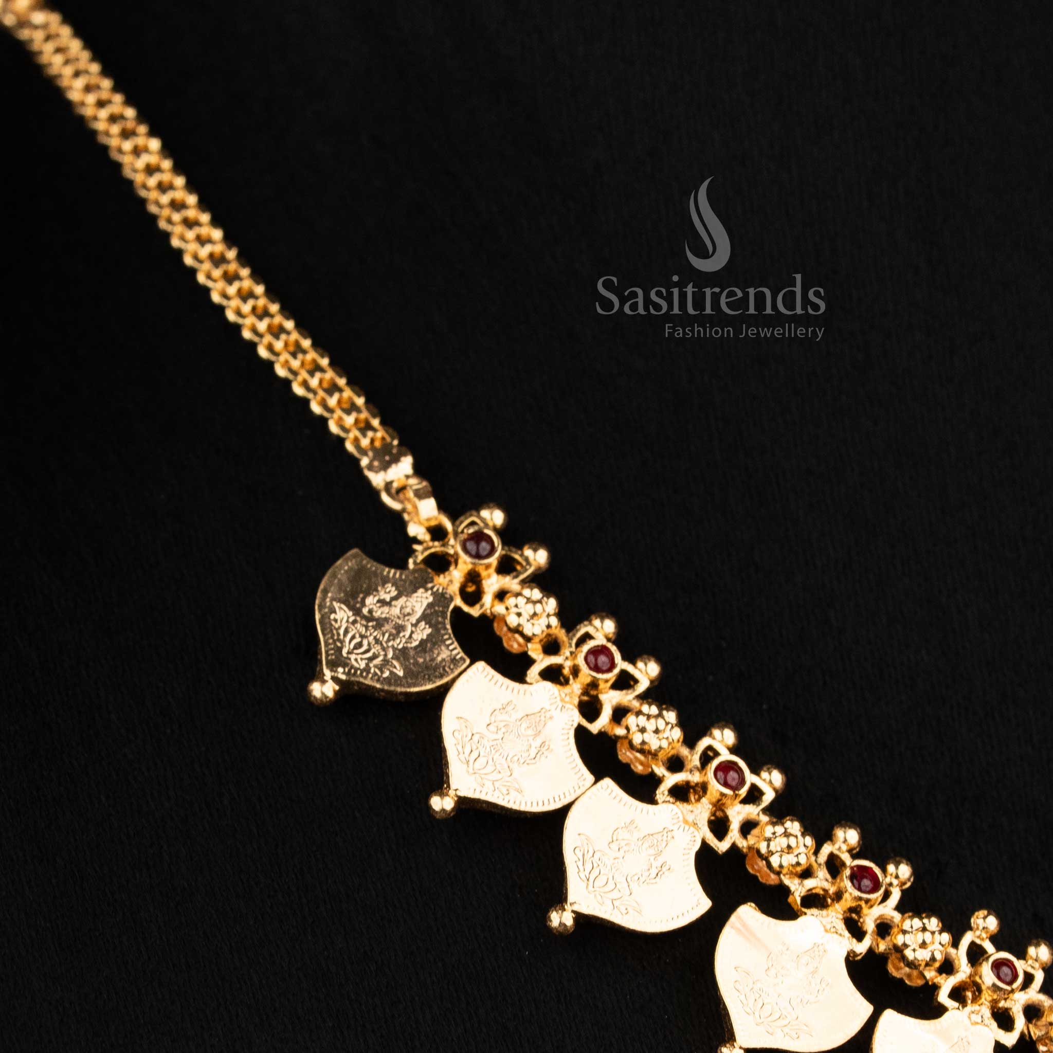 Graceful micro gold plated AD Kerala Lakshmi necklace, perfect jewellery for cultural and ethnic wear - Sasitrends