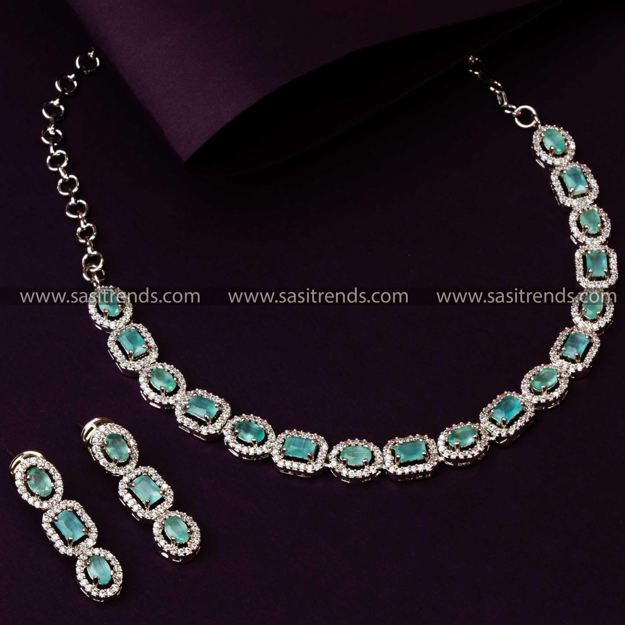 Buy Karatcart Silver Tone Green American Diamond Necklace Set Online At  Best Price @ Tata CLiQ