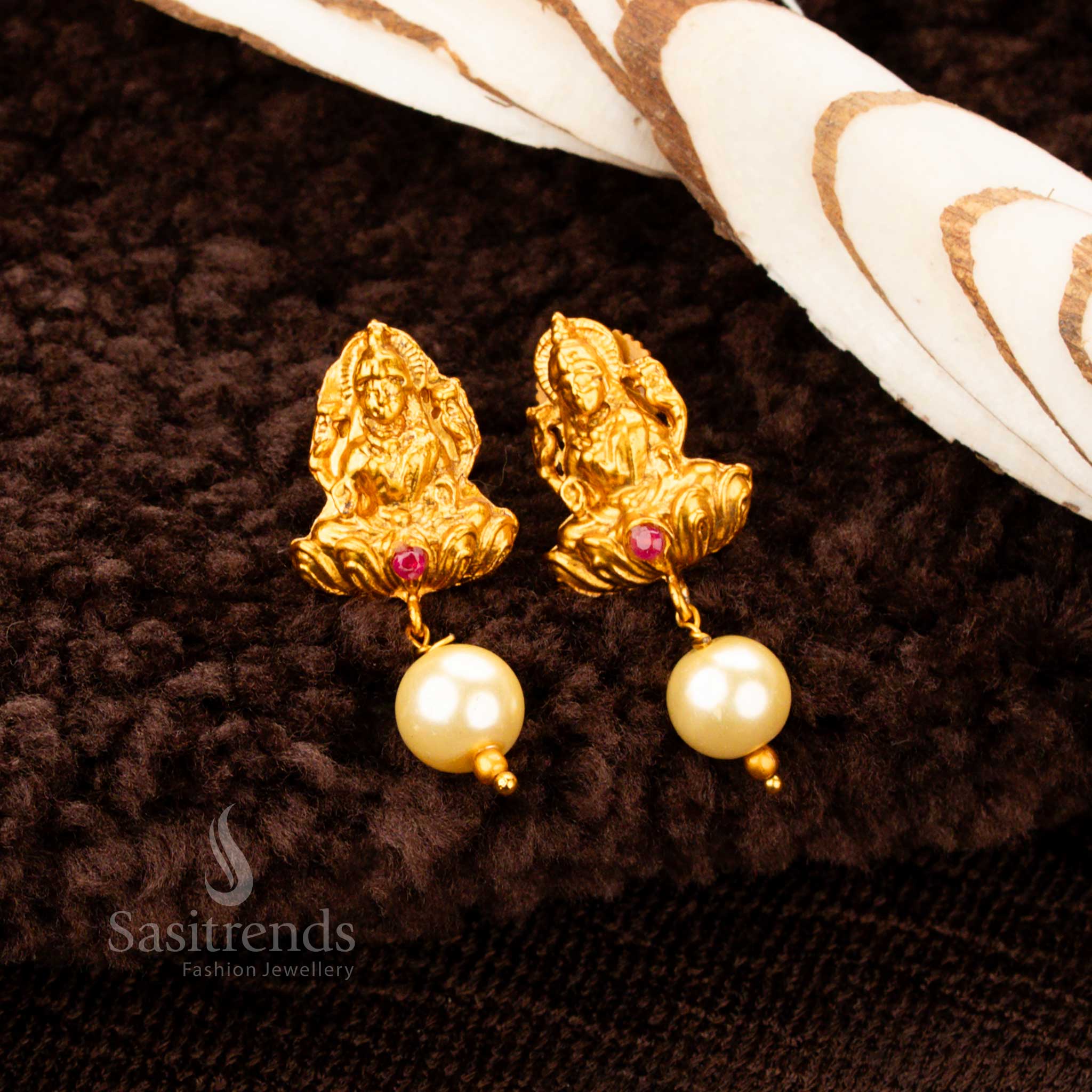 Graceful Temple Matte Gold Ruby Lakshmi Pendant Style Earrings with Pearl Accents – Elegant festive jewellery for saree and cultural events – Sasitrends