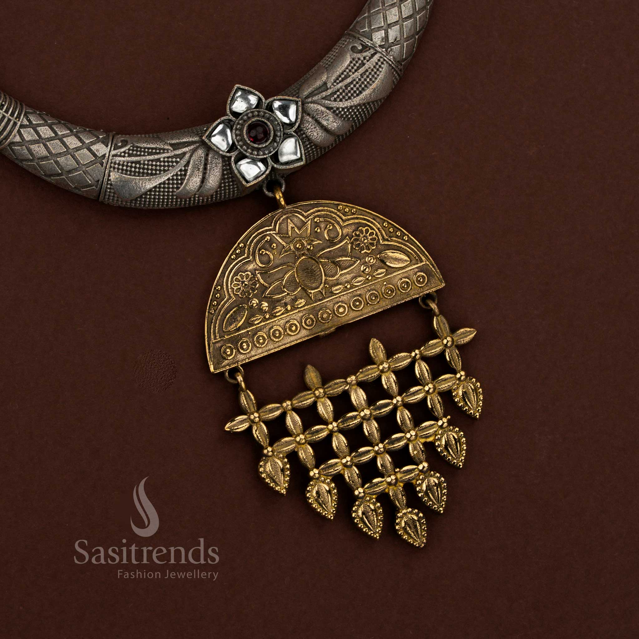 Regal oxidised peacock husli necklace set with golden floral pendant in white-maroon tones perfect for special occasions and evening functions – Sasitrends
