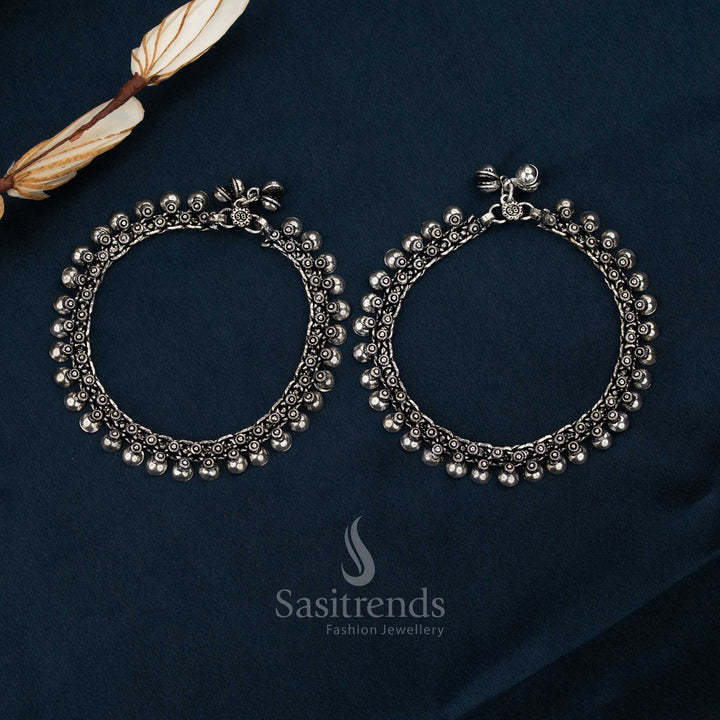 Boho charm oxidised German silver round beads anklets ideal for resort wear, handcrafted outfits, and relaxed artisan looks – Sasitrends