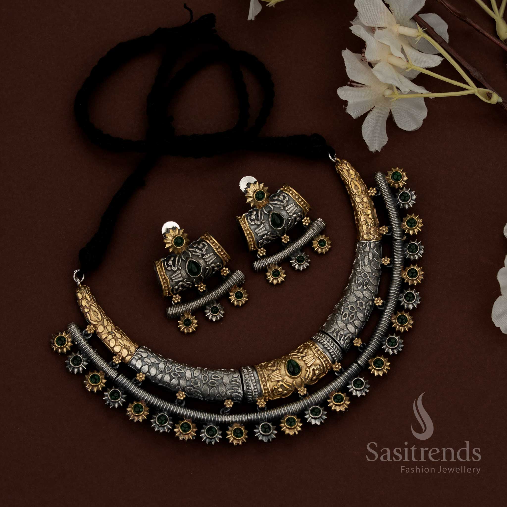Elegant oxidised green crescent Huslia Chandbali necklace with teardrop stone detailing for festive ethnic celebrations - Sasitrends