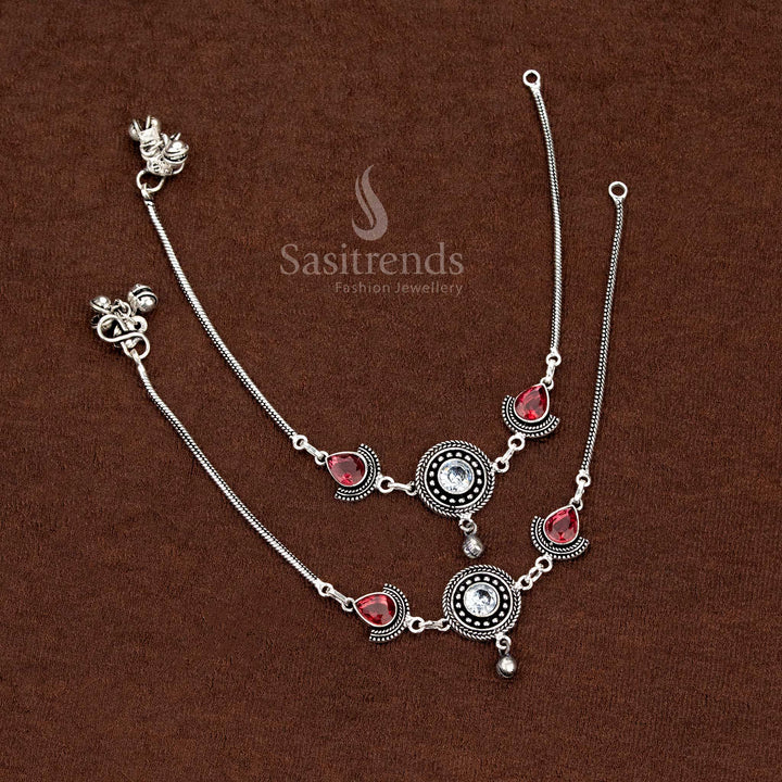 Oxidised circular anklet featuring rich maroon teardrop Monalisa stones, perfect for casual daily wear, stylish evening outings, and modern street style – Sasitrends