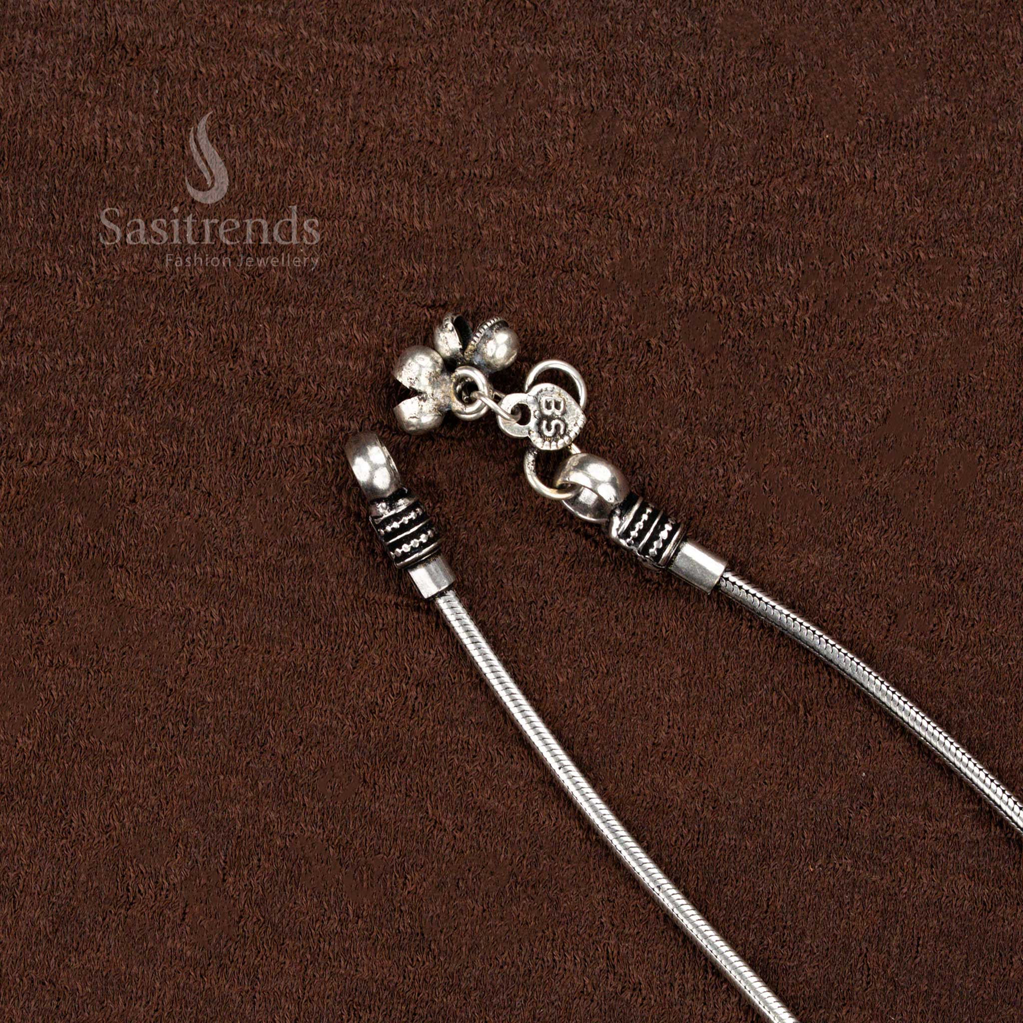 Antique design tribal anklet for saree and festive wear – Sasitrends