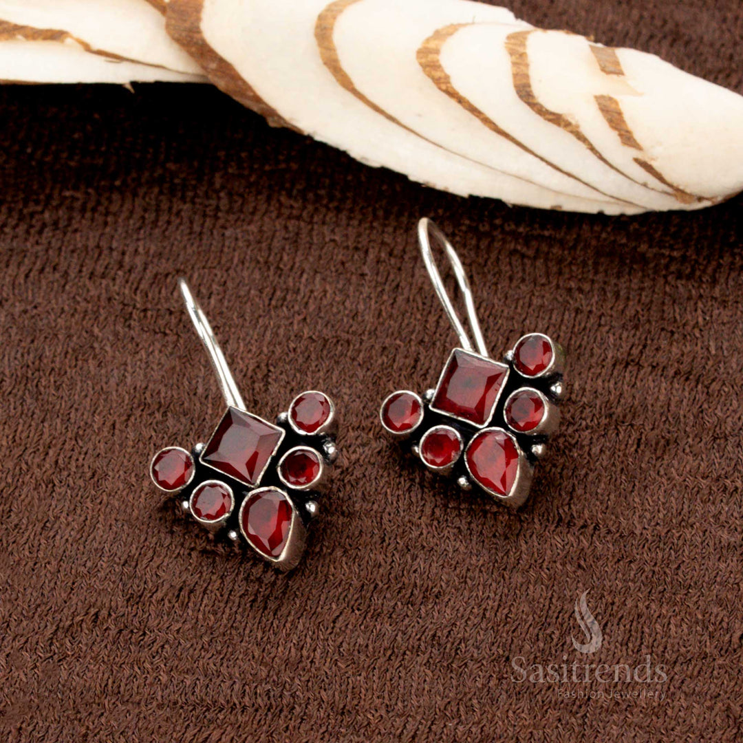 Traditional oxidised hook earrings with square and round stones – Sasitrends