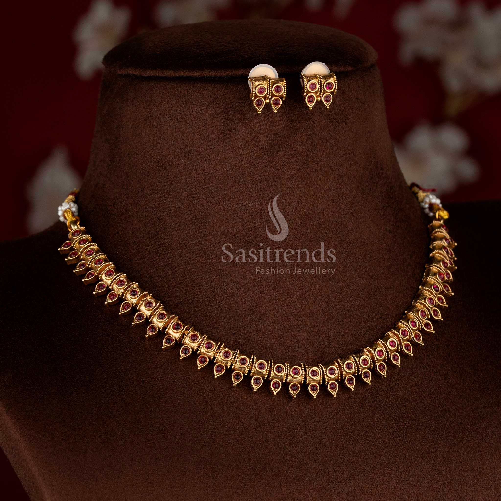 Imperial classic matte gold plated ruby motif necklace set paired with drop earrings for festive elegance – Sasitrends