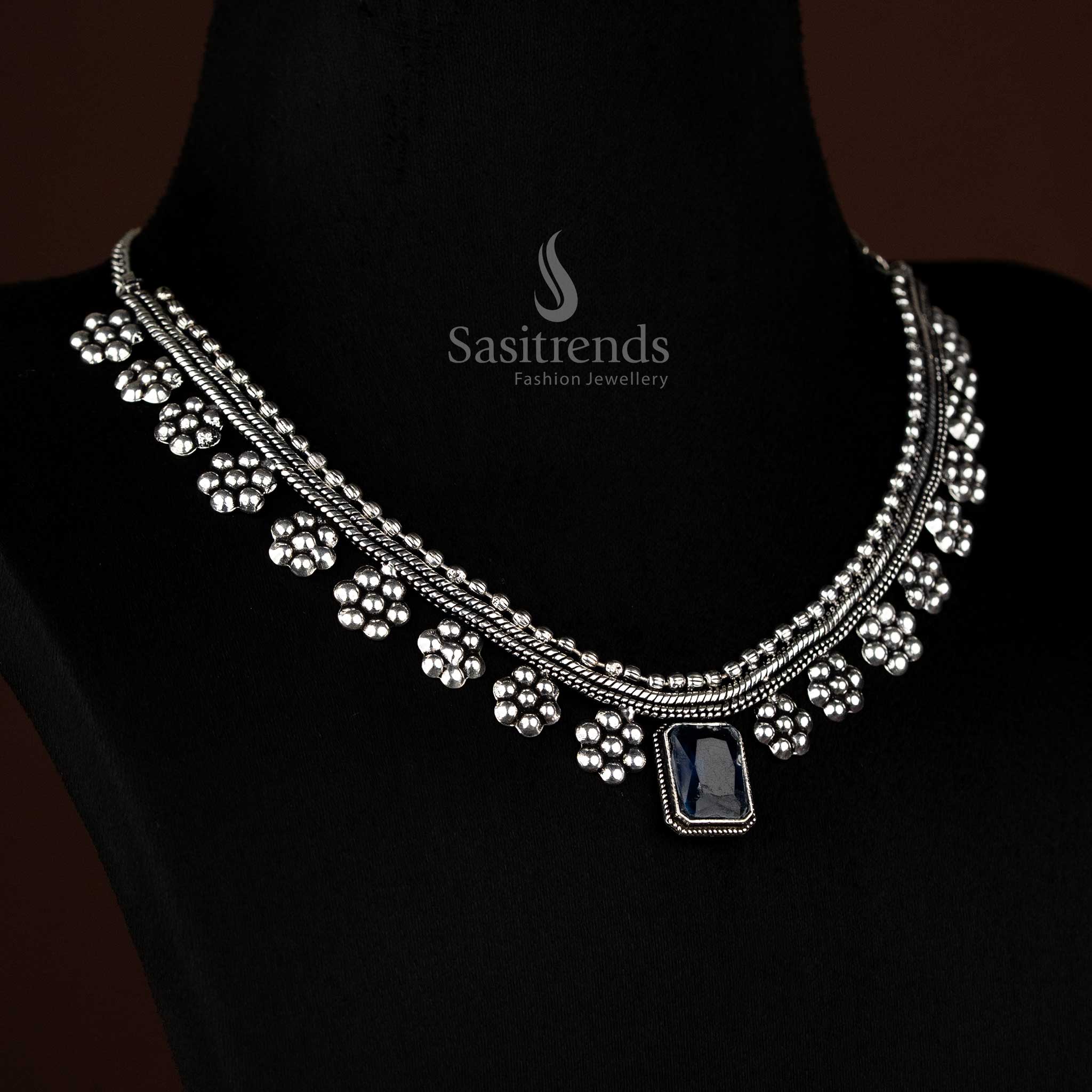 Chic oxidised silver floral centre necklace featuring blue rectangular stone for party elegance – Sasitrends