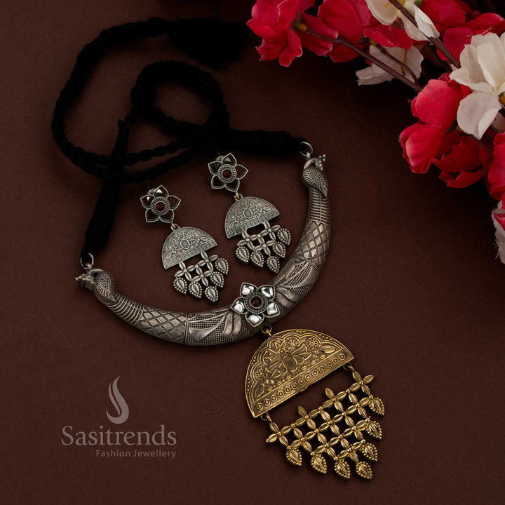 Captivating oxidised peacock necklace with golden floral pendant in white-maroon tones perfect for family functions and cultural celebrations – Sasitrends