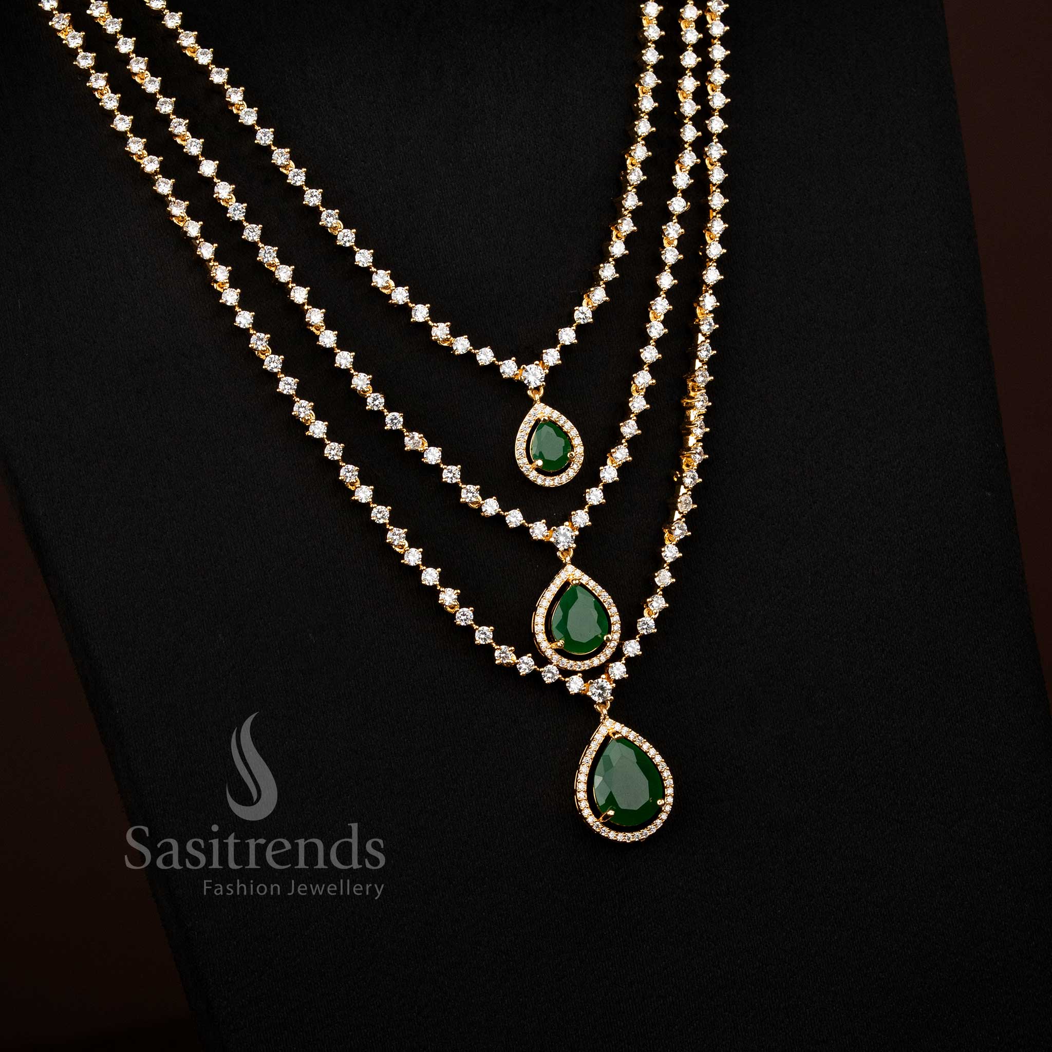 Splendid guaranteed white-green American diamond necklace jewellery set with micro gold plating and layered teardrop stones for ethnic glow – Sasitrends
