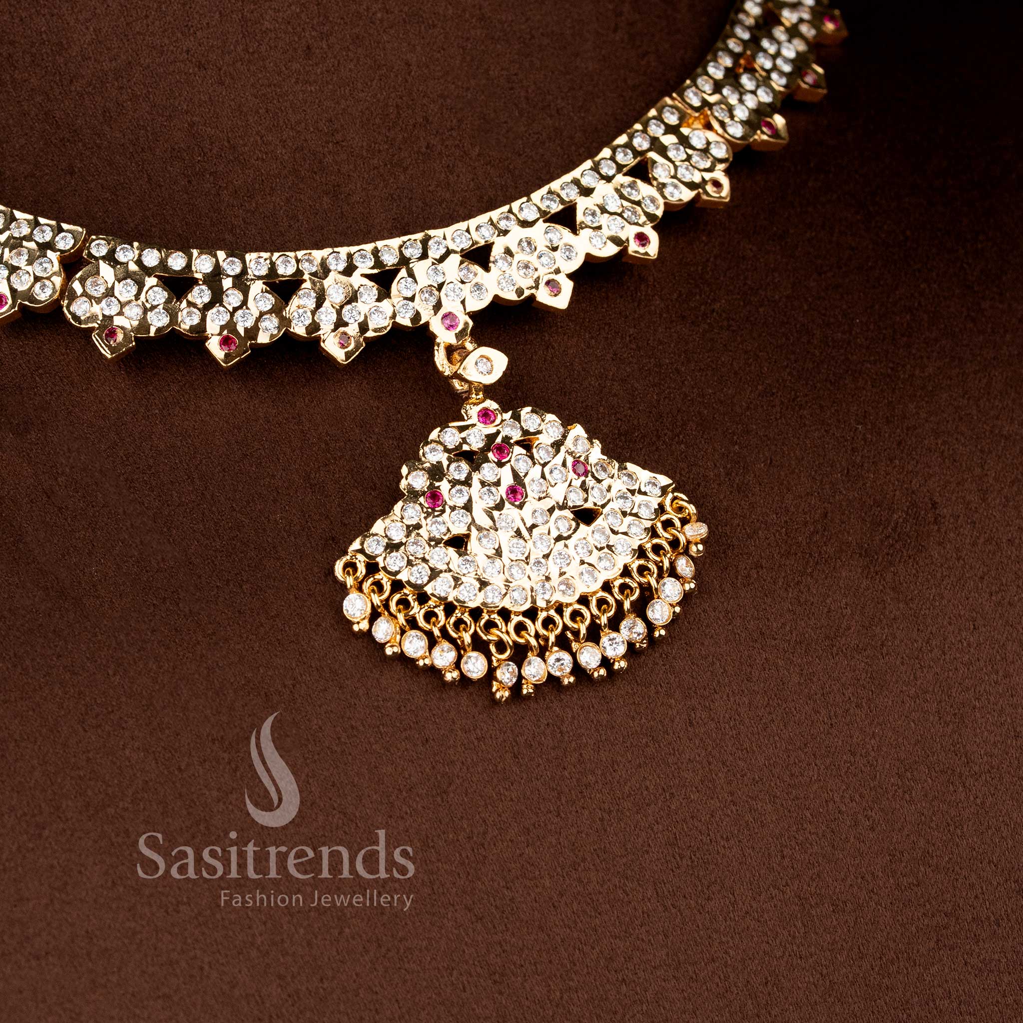 Majestic bridal impon attigai necklace in white ruby styled with heritage fan pendant and radiant finish – Sasitrends