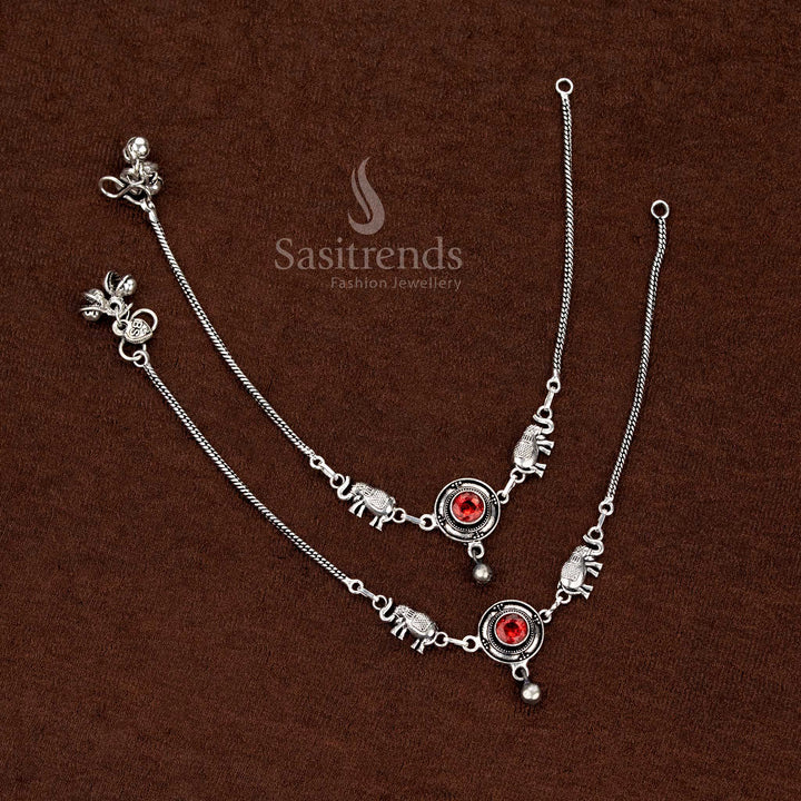 Red oxidised Monalisa stone elephant anklets featuring circular patterns for festive and cultural styling – Sasitrends