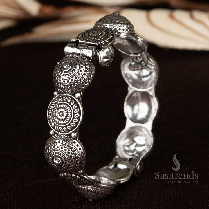 Ethnic-style handcrafted oxidized kada bangles with a secure screw-lock system and unique floral patterns - Sasitrends