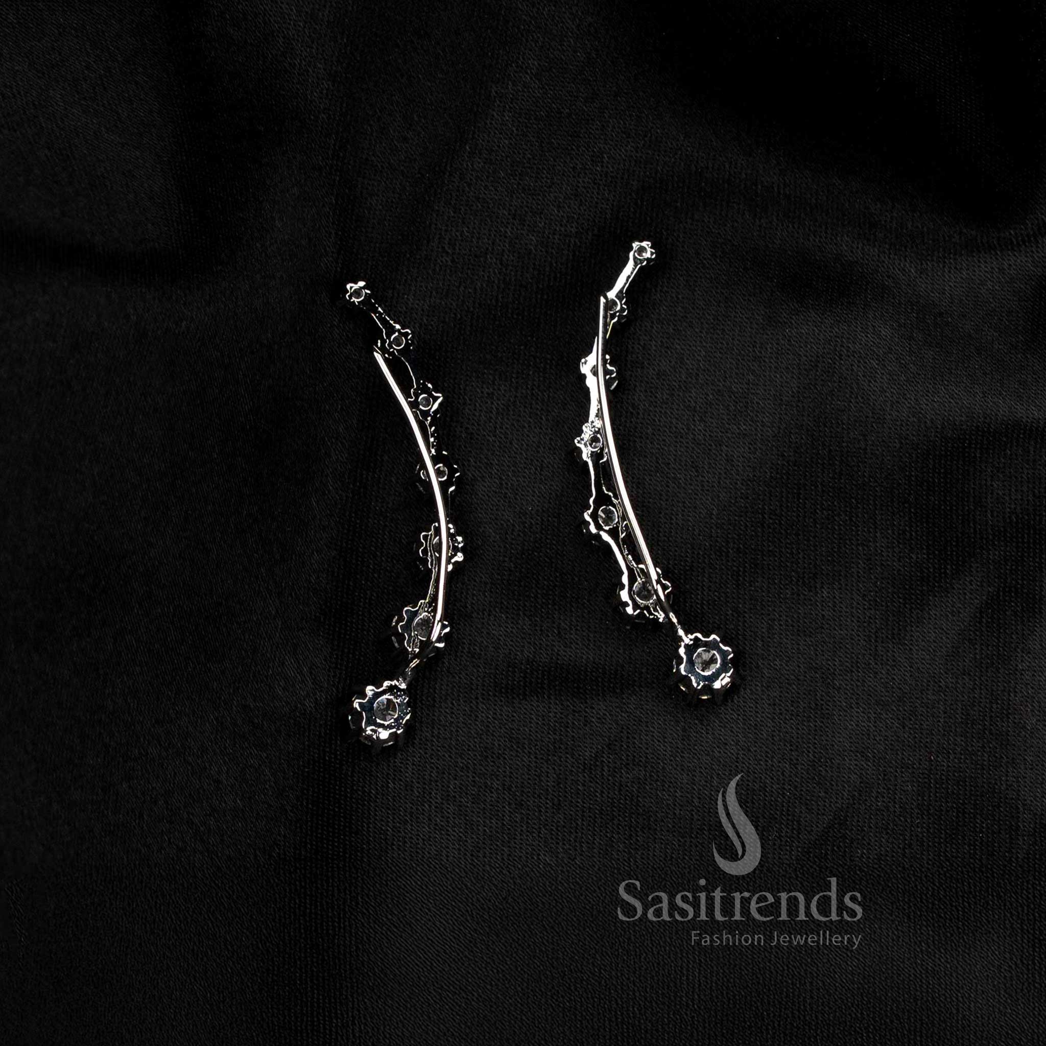 Silver AD crystal line ear climber earcuff with a smooth linear glow, perfect for party edit looks and refined fashion styling – Sasitrends