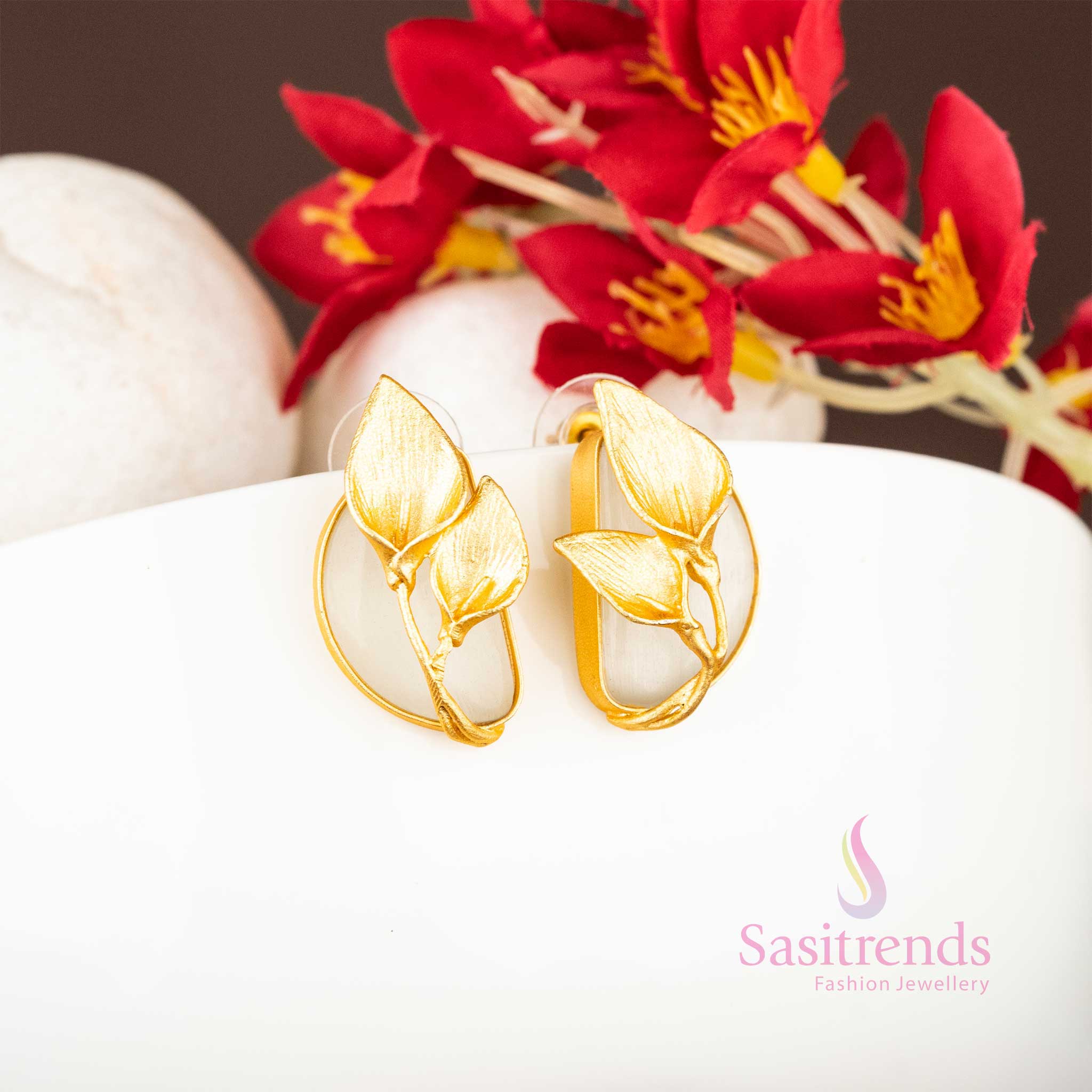 Traditional Gold Plated Push Back Leaf Pattern White Stone Studded Earrings