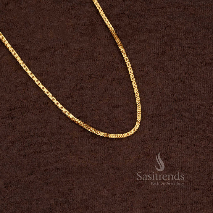 Medium Micro Gold Plated Box Chain With Polished Golden Appearance Suitable For Special Events And Cultural Programs - Sasitrends