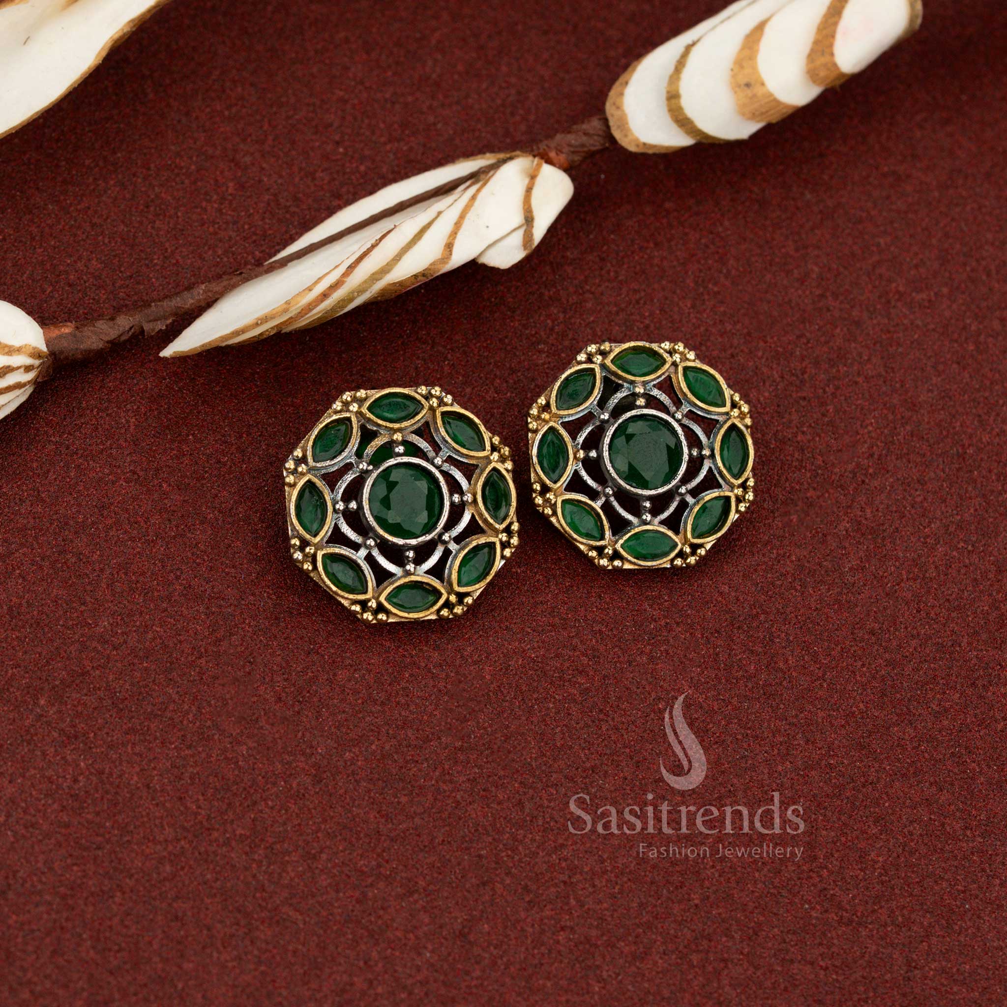 Emerald green antique oxidised round lattice circle stone earrings ideal for trendy day styling and evening casual occasions – Sasitrends
