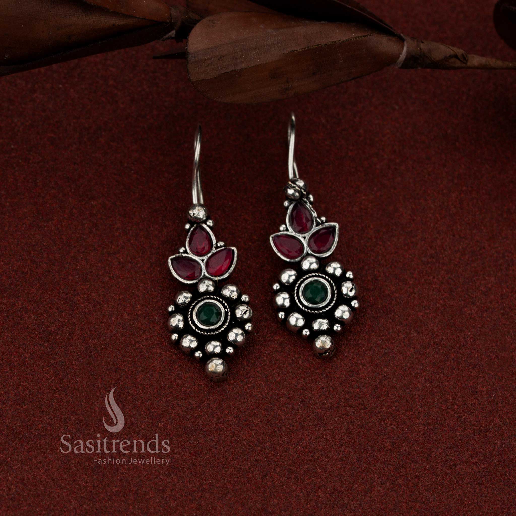 Elegant oxidised floral stone cluster fish hook drop earrings red-green ideal for workdays, temple visits and casual styling – Sasitrends