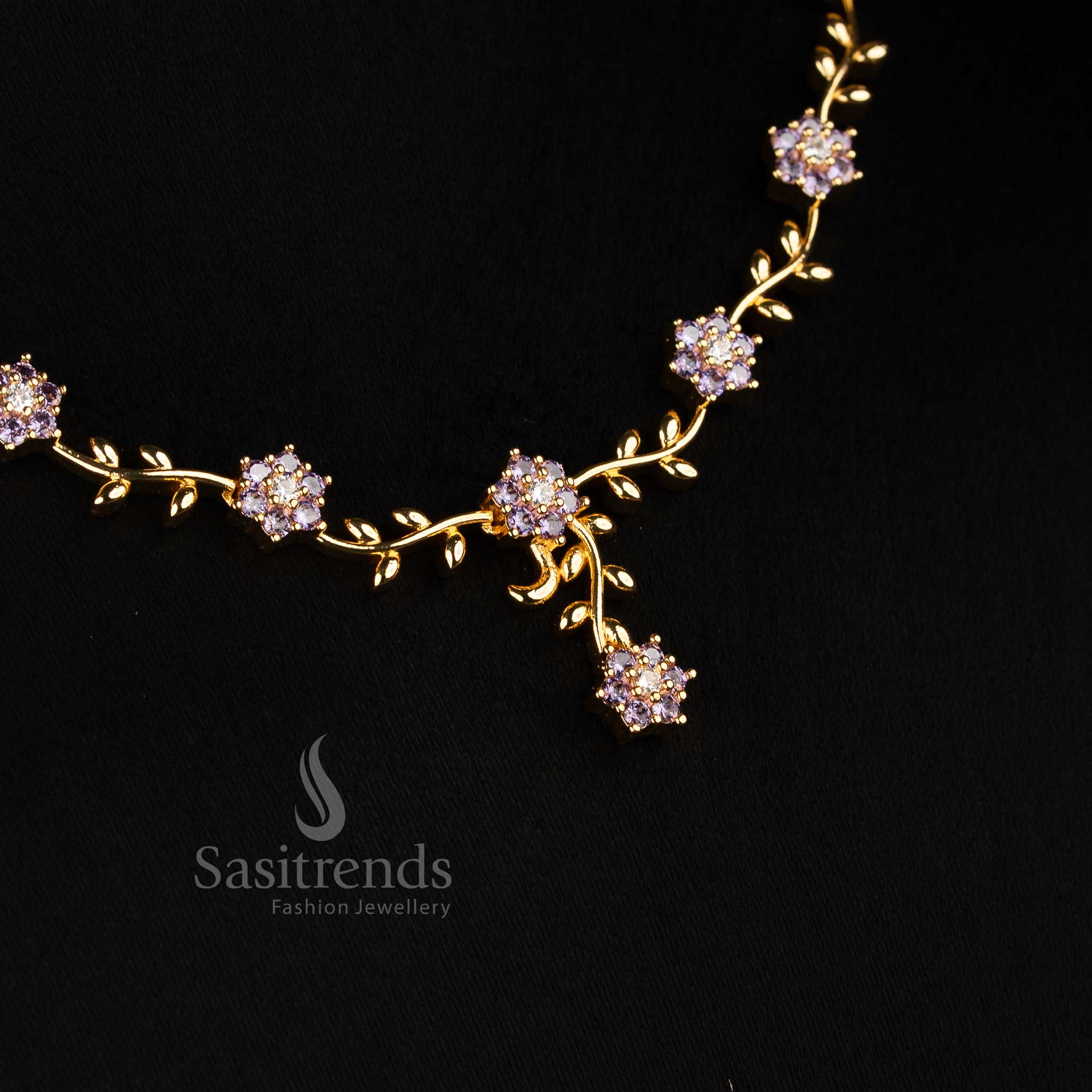 Graceful white-lavender floral vine AD necklace – Sasitrends