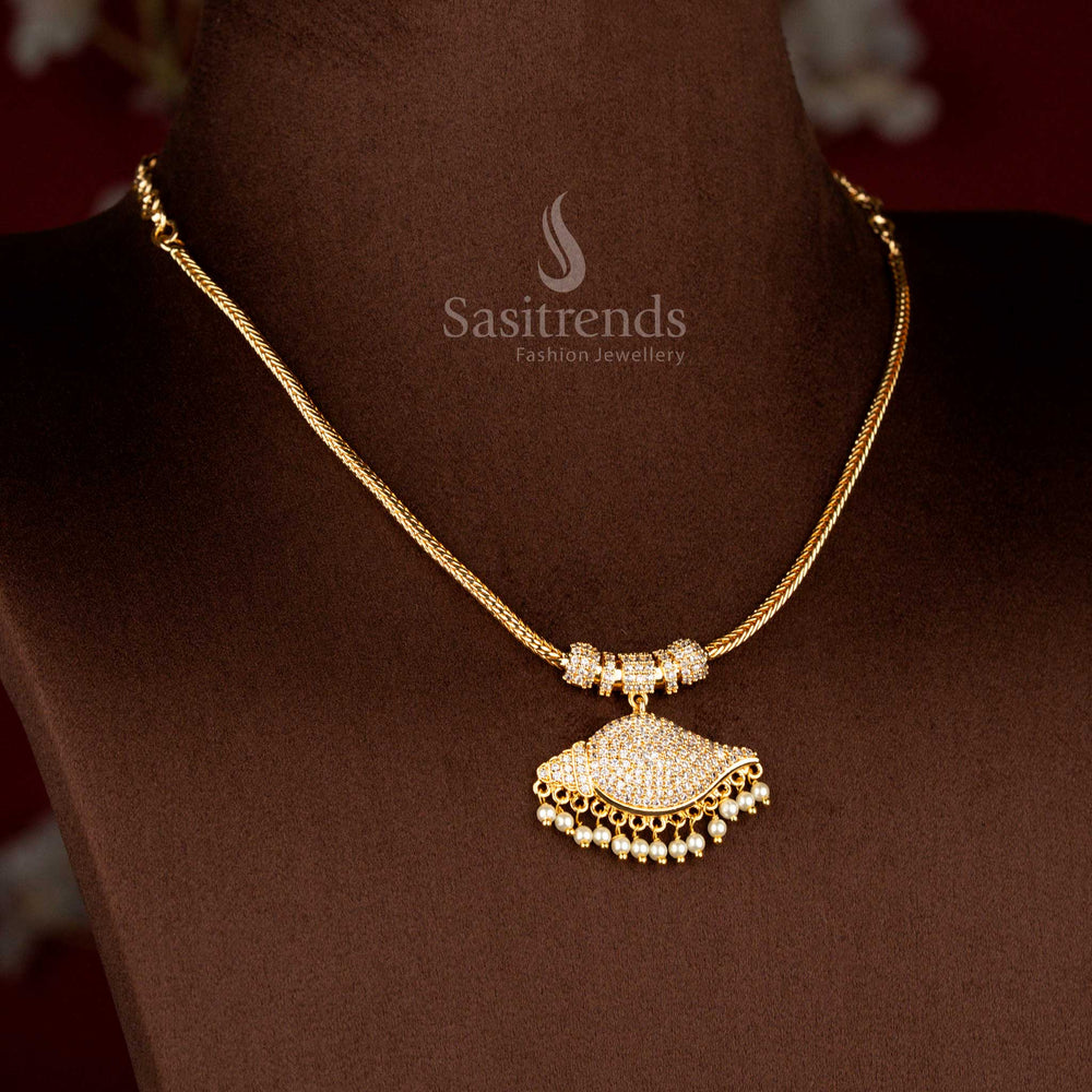Exquisite white traditional micro gold plated pendant chain necklace with pearl hangings ideal for festive saree occasions – Sasitrends