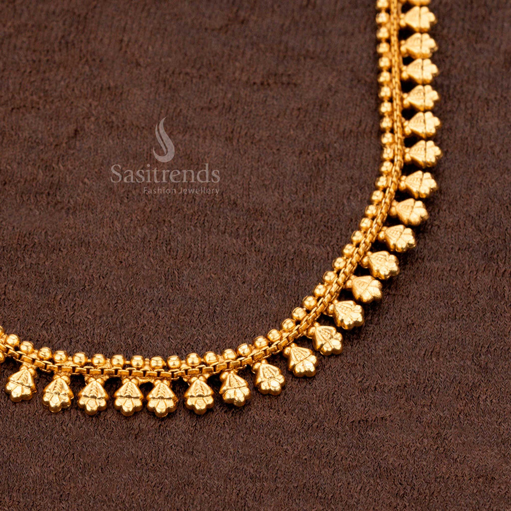 Traditional festive matte gold necklace set for women - Sasitrends