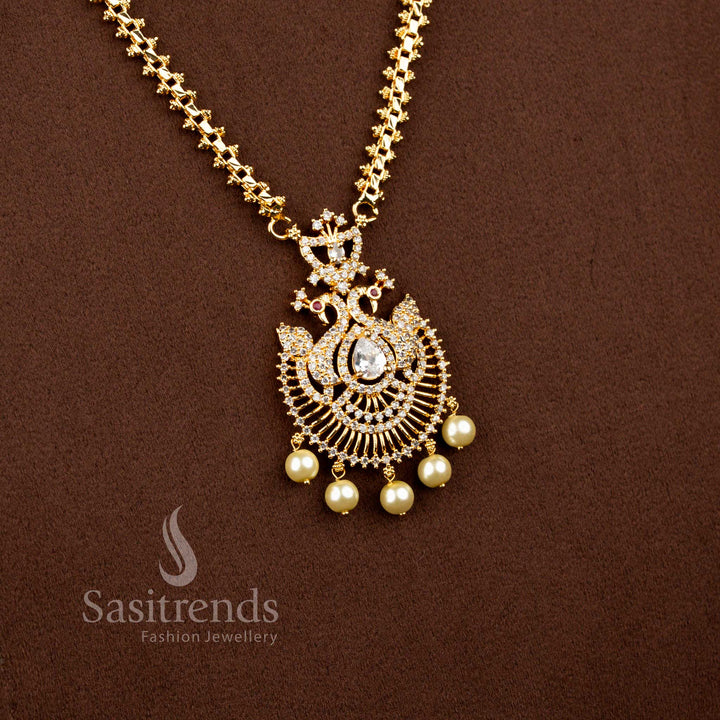 Radiant micro gold plated 2-side Gajiri chain necklace in white with pear stone peacock pendant and delicate pearl drops – Sasitrends