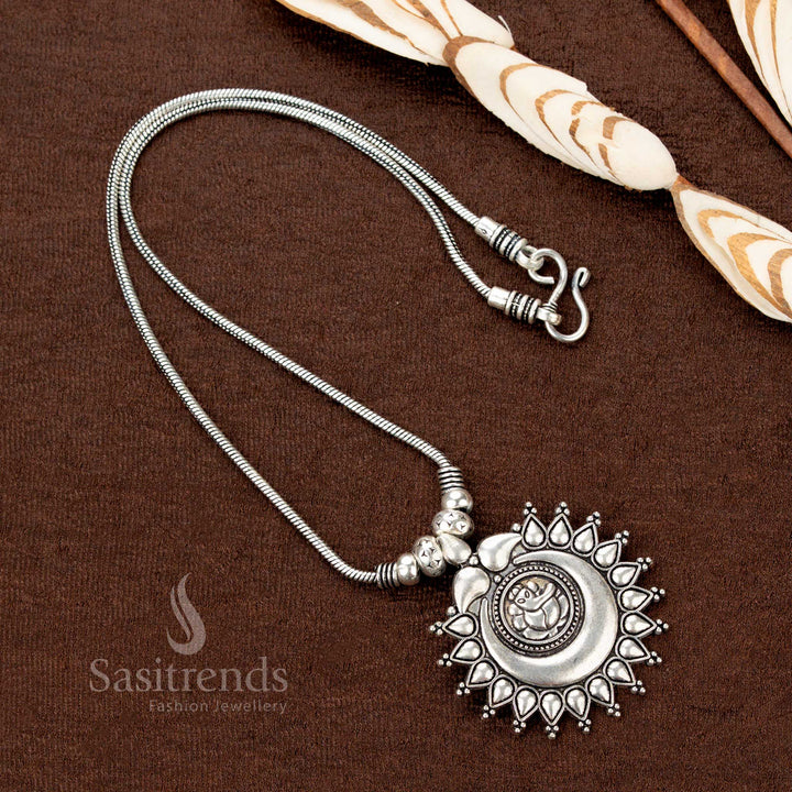 Oxidised Silver Chain Pendant Necklace Featuring Ganesha Motif with Sun-Moon Design – Traditional Statement Jewellery - Sasitrends