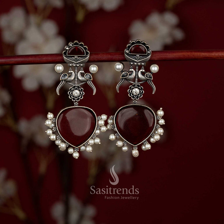 Elegant Flower Pendant Necklace Set - Perfect for Traditional Occasions