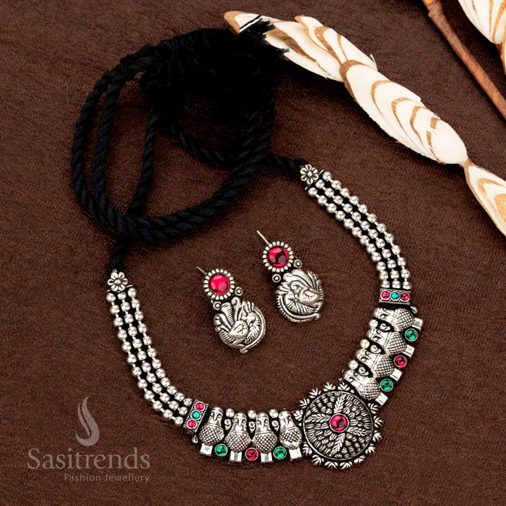 Traditional jewellery set with oxidised beads and tribal detailing - Sasitrends