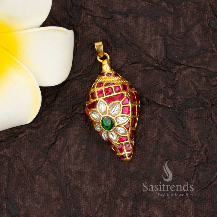 24k Jadau Gold Plated Kundan Shell Shape Floral Centre Design Pendant | Traditional & Festive Wear