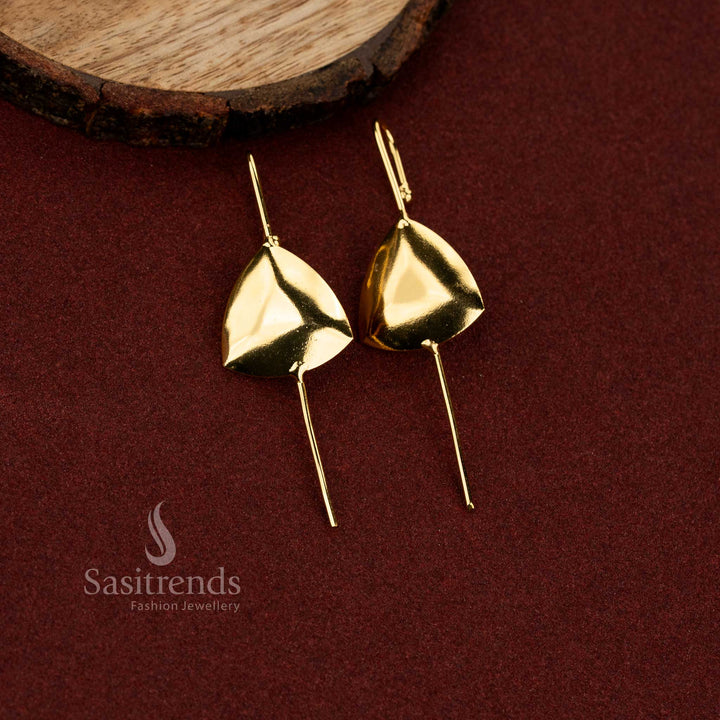 Sasitrends beautifully crafted 24K gold plated trendy ear cuff earrings for girls designed with elegant detailing for modern fashion styling and special occasions