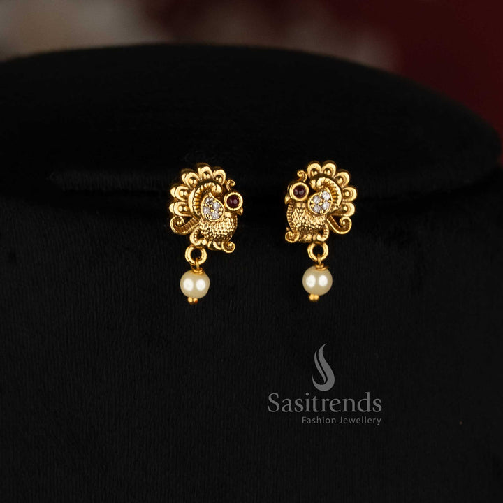 Sasitrends Elegant Micro Gold Chain and Detailed Matte Gold Pendant Set with Traditional Pearl Drop Finish 