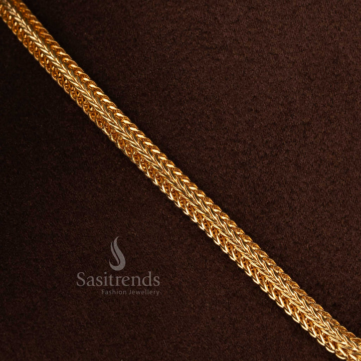 Sasitrends micro gold plated AD stone pendant necklace designed for a guaranteed premium finish