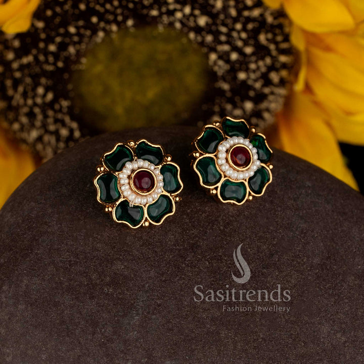 Sasitrends traditional antique gold flower earrings featuring a central stone and delicate pearl border 