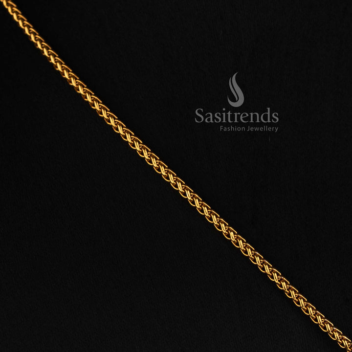 Sasitrends antique gold plated Indian traditional necklace set with ornamental teardrop pendant and coordinated drop earrings 