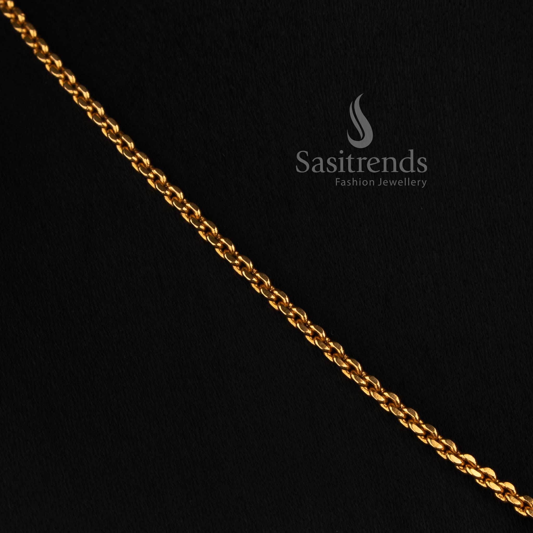 Traditional Antique Gold Plated Floral Pendant Necklace Set with Ornamental Round Centre Design | Ethnic & Festive Wear - Sasitrends 