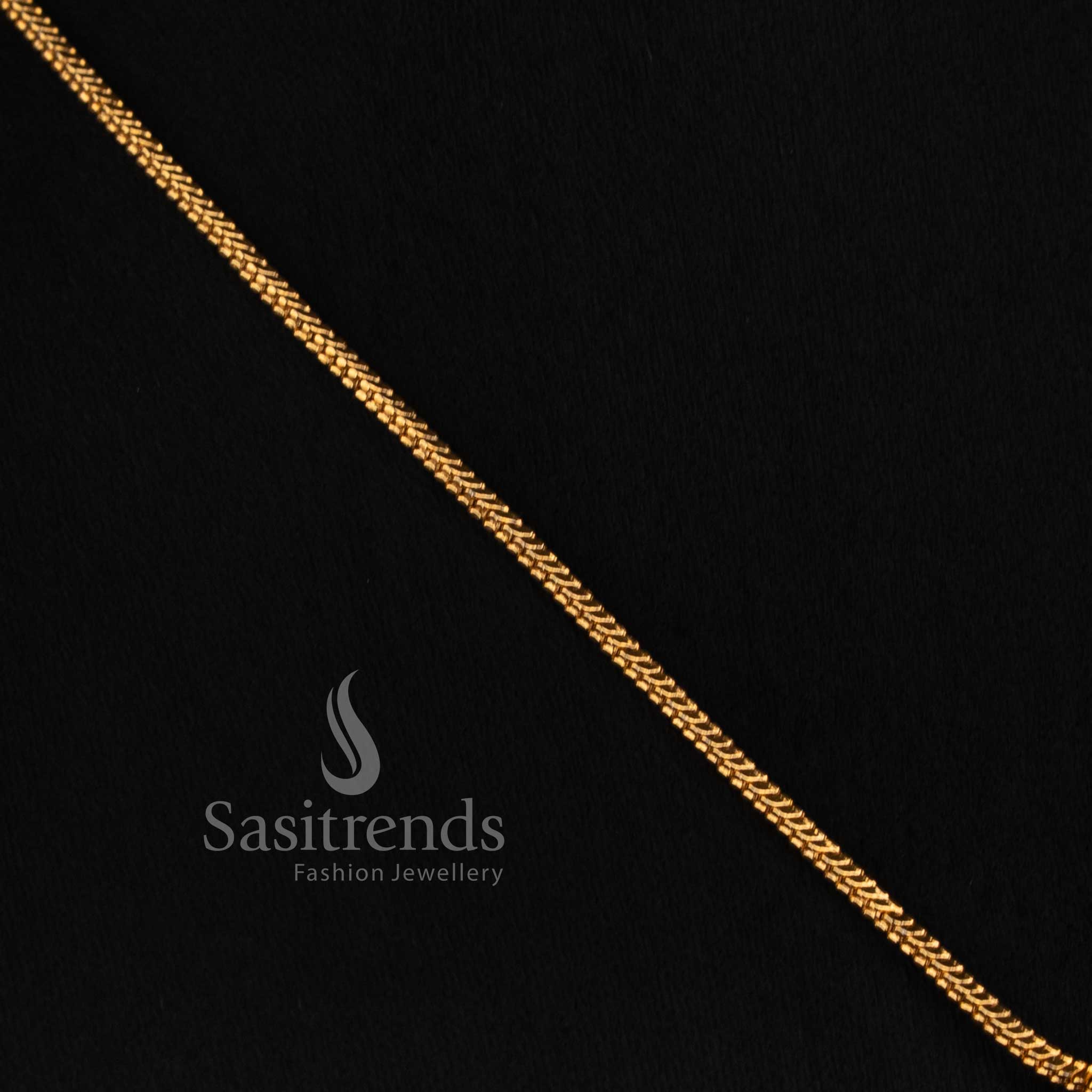 Sasitrends antique gold flower motif necklace featuring circular layered petals, detailed centre pendant and floral round earrings 