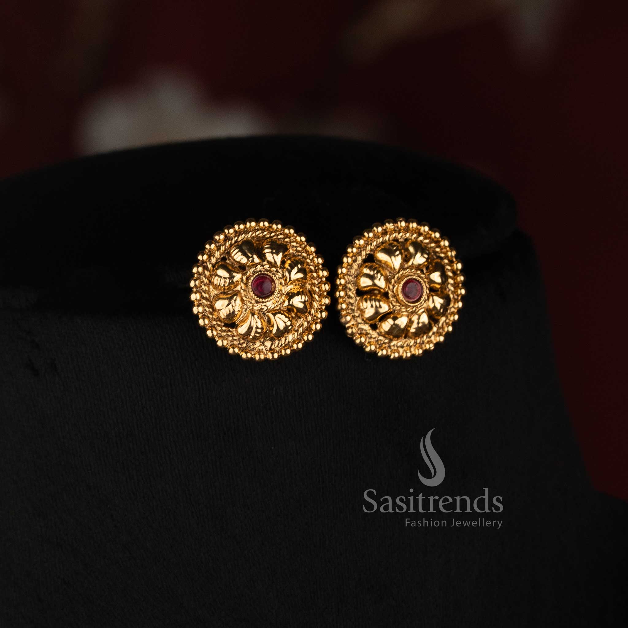 Sasitrends antique gold plated layered bead jewellery set with three flowing faceted bead strands and concentric ornamental round earrings 