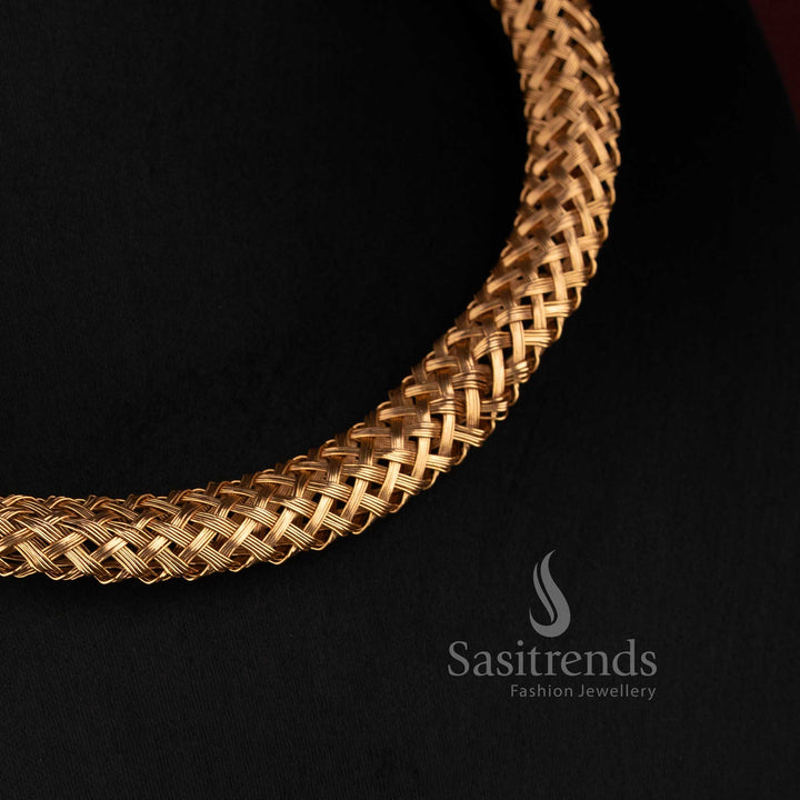 Sasitrends antique gold braided mesh Hasli choker necklace set with floral sunburst stud earrings